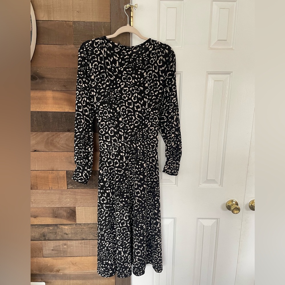 H&M Black and Cream Animal Print Dress - Picture 5 of 5